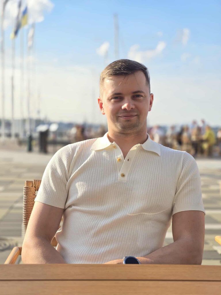 att.at4vrqiye0kq14coohf3 oplzl2 8knh07cp0um0yum